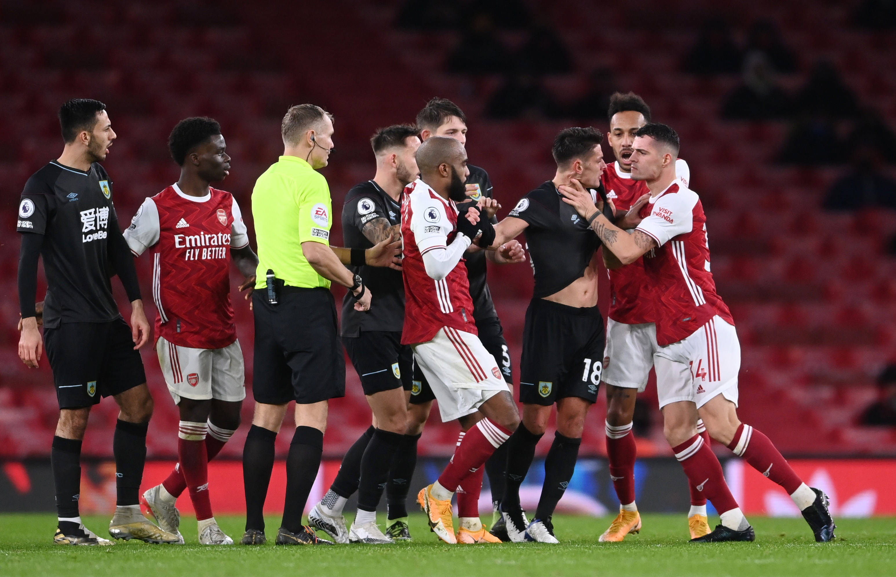 曼联再度出 曼联再度出